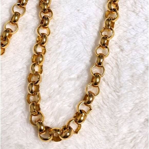 Vintage AFJ 80's Hefty Goldtone 30" Interlocking Chain Necklace - Picture 3 of 10